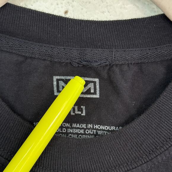 Nine Inch Nails Peel It Back Tour Shirt Mens Large Concert Merch NIN Black 2025 - Picture 5 of 11